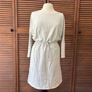 cupcakes & cashmere Heather Gray Long Sleeve Dress